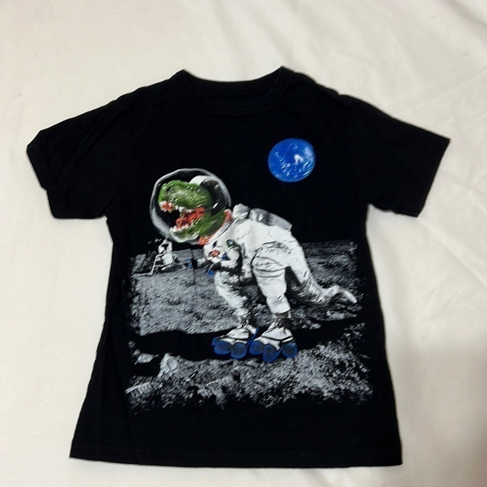 CHILDREN'S Place Short Sleeve T Shirt Dinosaur Astronaut Graphic Size XS